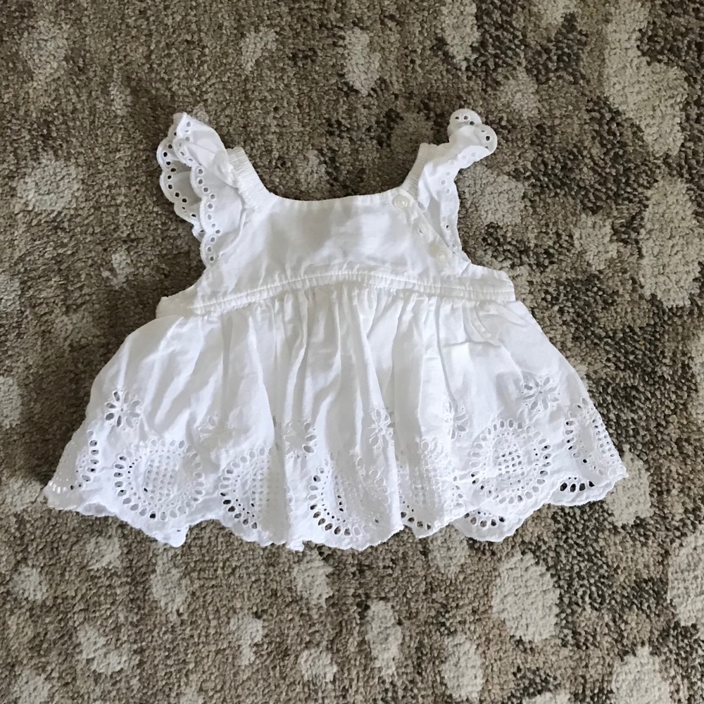 Baby Gap girls eyelet detail blouse